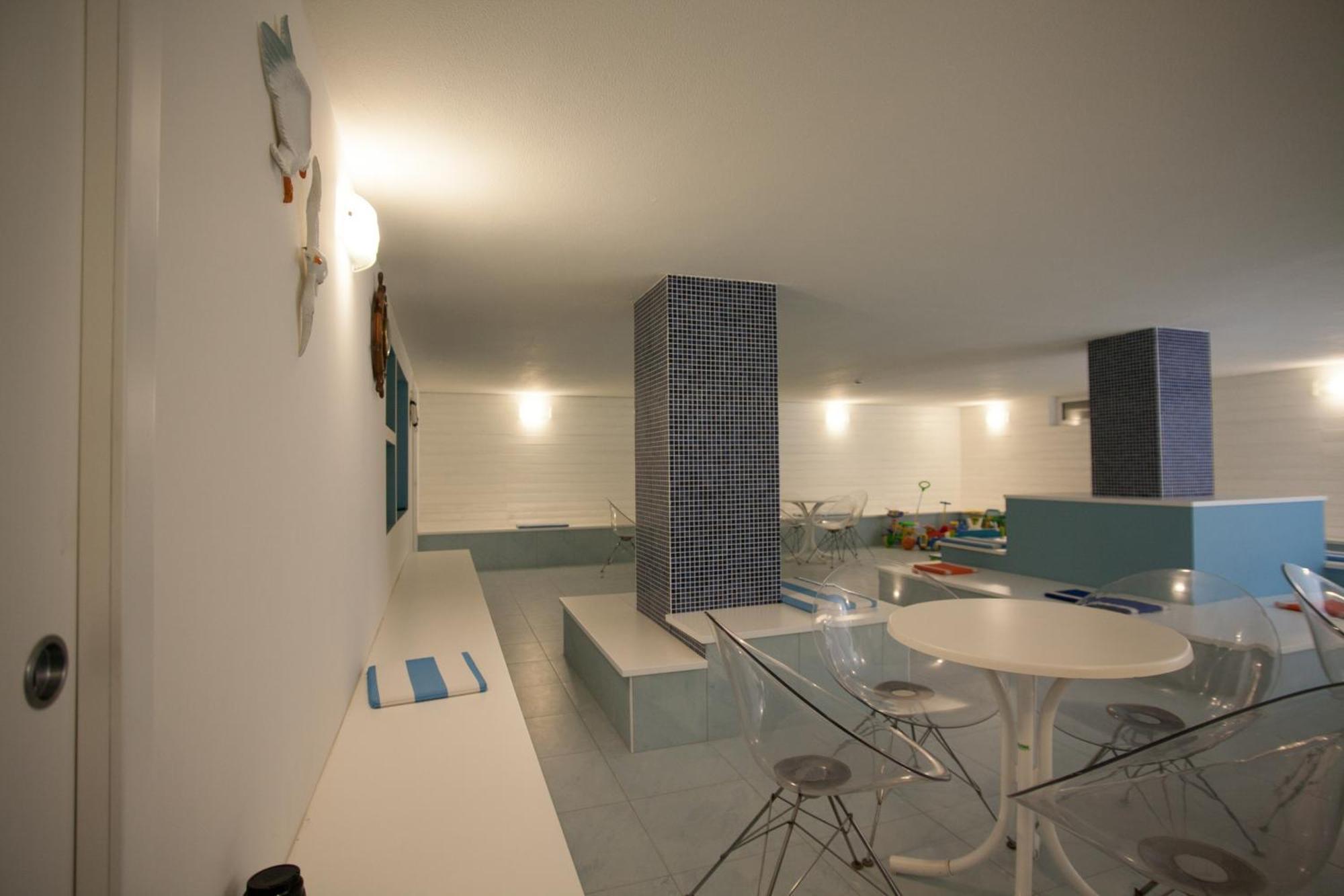 Hotel Meritime Bellaria-Igea Marina Bagian luar foto