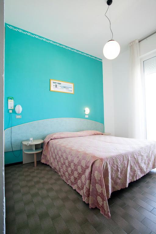 Hotel Meritime Bellaria-Igea Marina Bagian luar foto