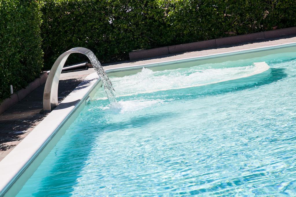 Hotel Meritime Bellaria-Igea Marina Bagian luar foto