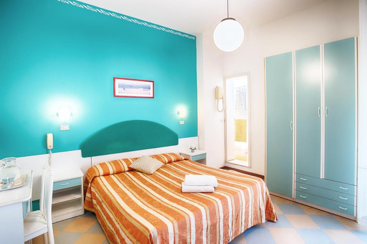 Hotel Meritime Bellaria-Igea Marina Bagian luar foto